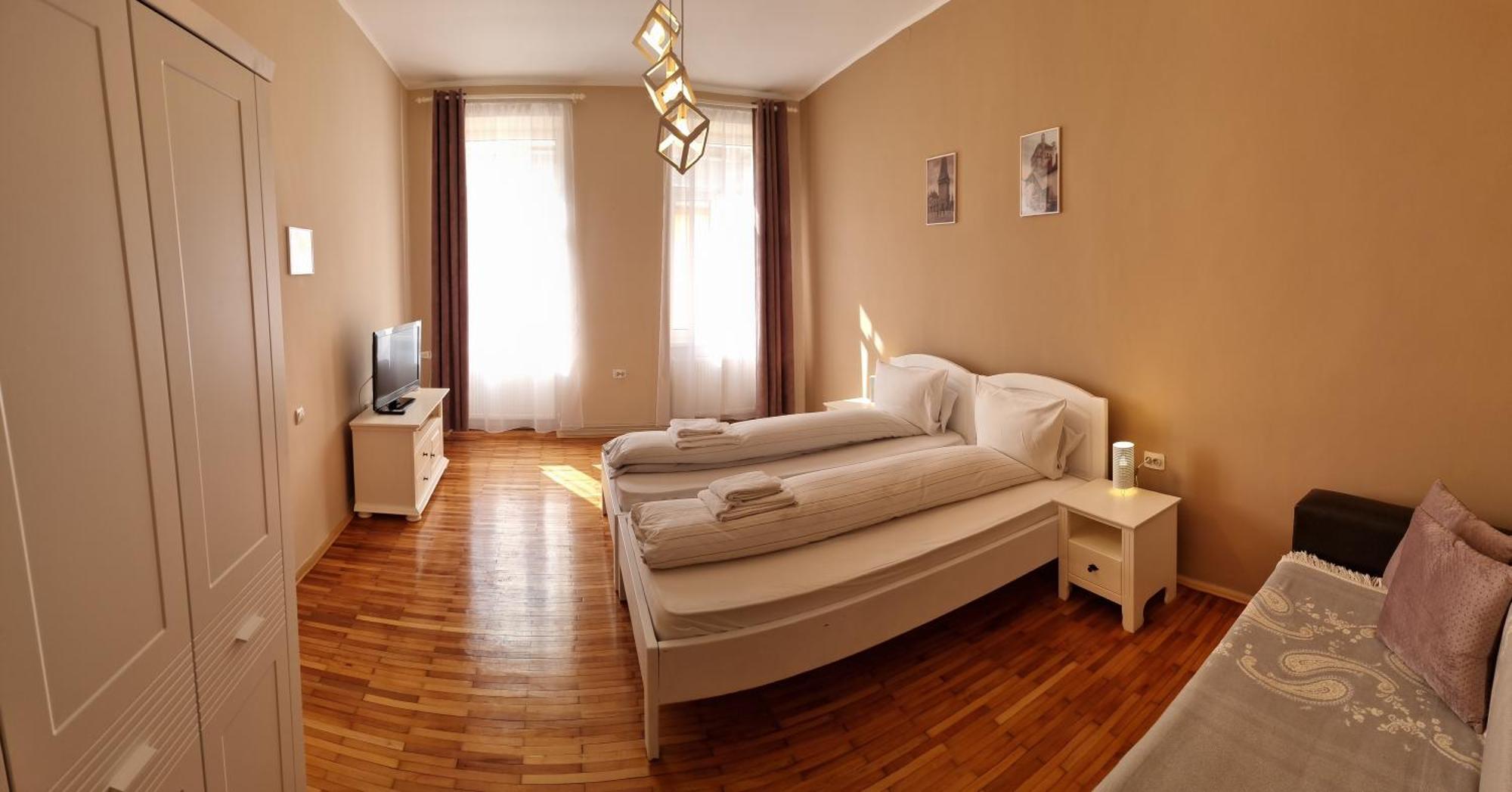 Fabini Apartments Mediaş Exterior foto